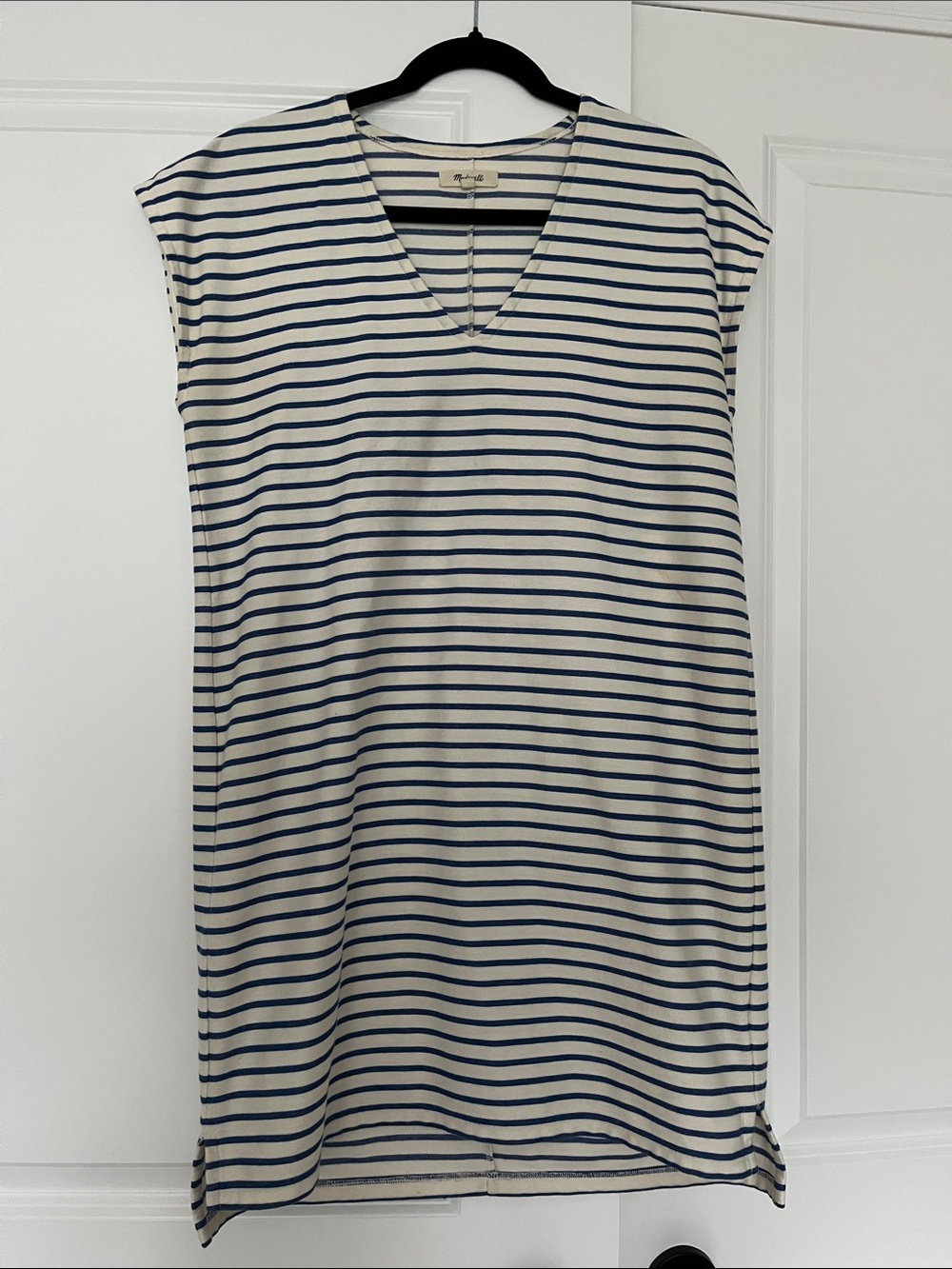 Madewell Striped Vacances V-Neck Shift Dress Cotton Blend in Navy and White